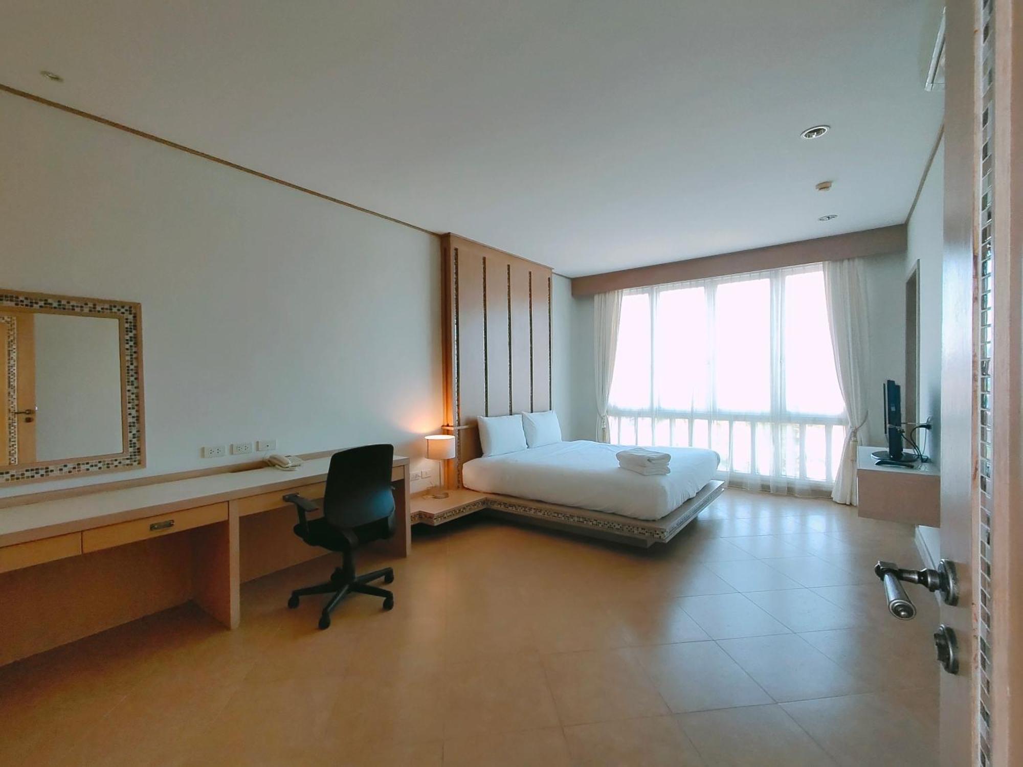 Ratana Hotel Chalong Rawai Εξωτερικό φωτογραφία